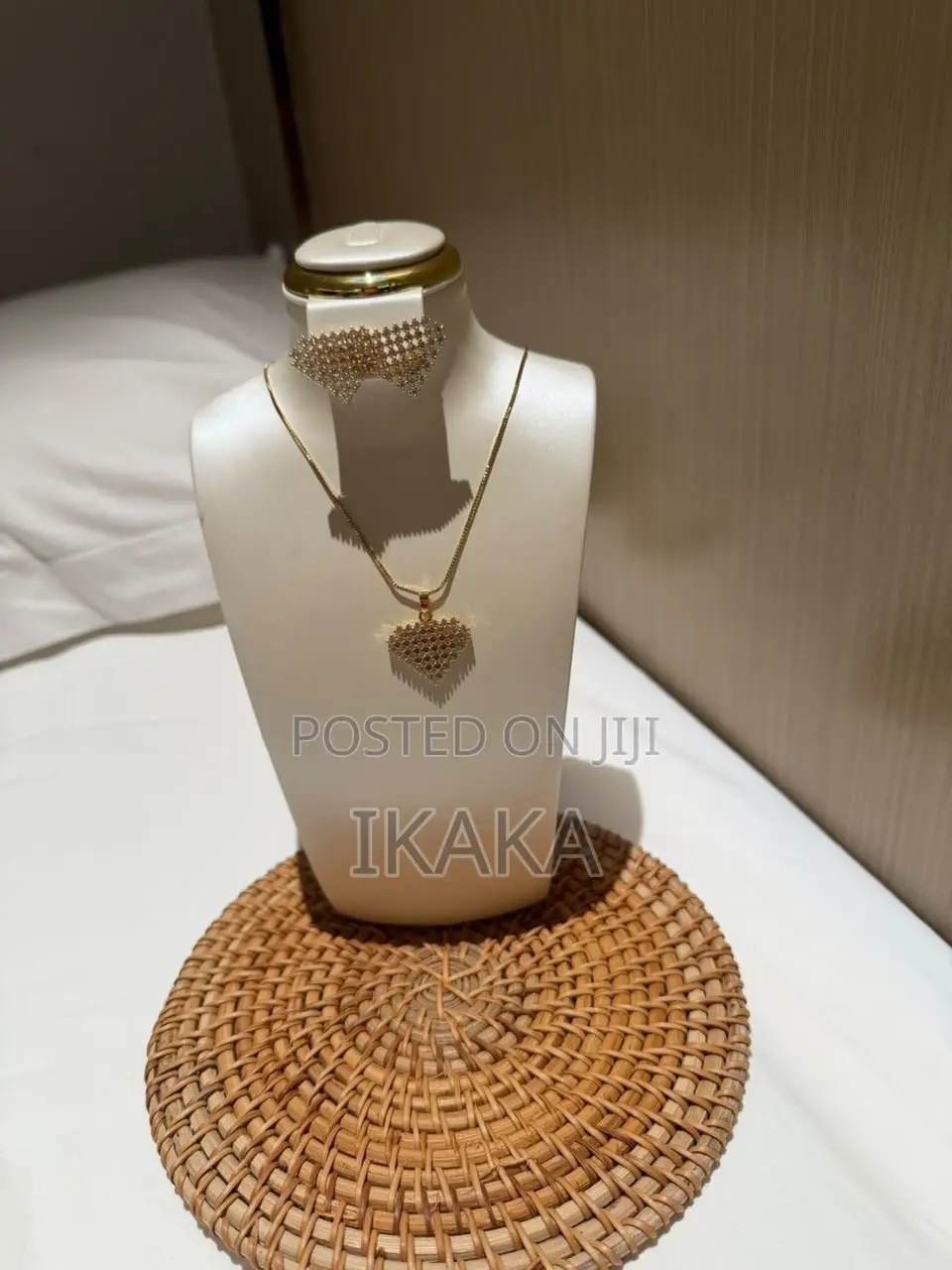 Women Jewelries