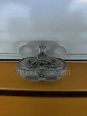 Beats Studio Buds-Transperant