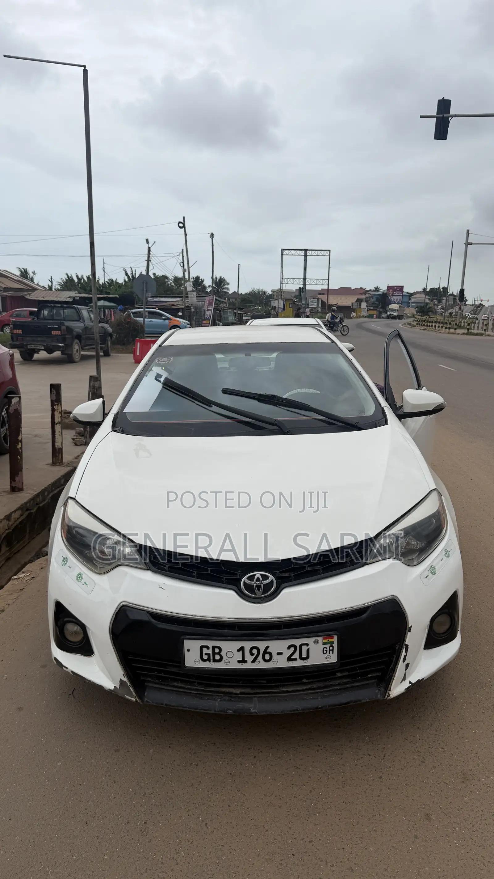 Toyota Corolla 2015 White