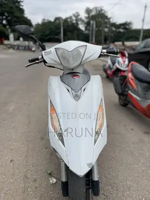 Kymco 2021 White