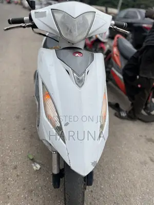 Kymco 2021 White