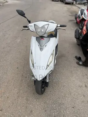 Kymco 2021 White