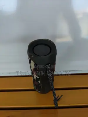 JBL Flip 4