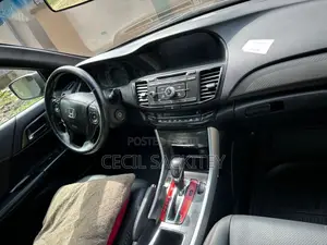 Honda Accord Sport 4dr Sedan FWD (2.4L 4cyl 2A) 2017 Gray