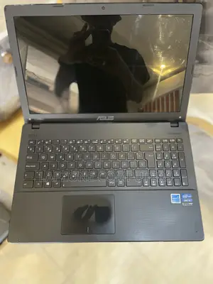 Laptop Asus F550CC 4GB Intel Core i3 HDD 500GB