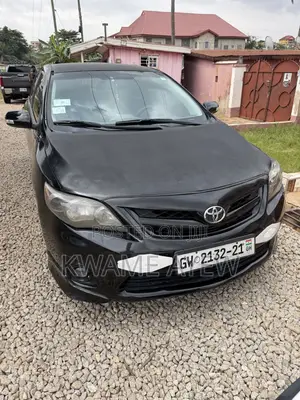 Toyota Corolla S 4dr Sedan (1.8L 4cyl 4A) 2013 Black