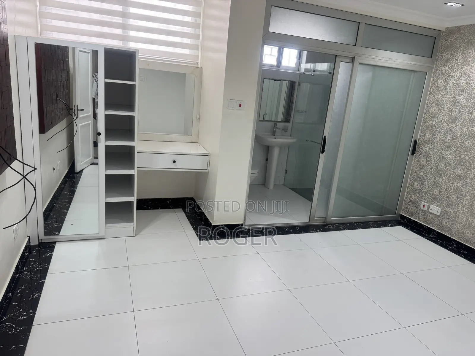 5bdrm Mansion in Cantonment, Cantonments for rent