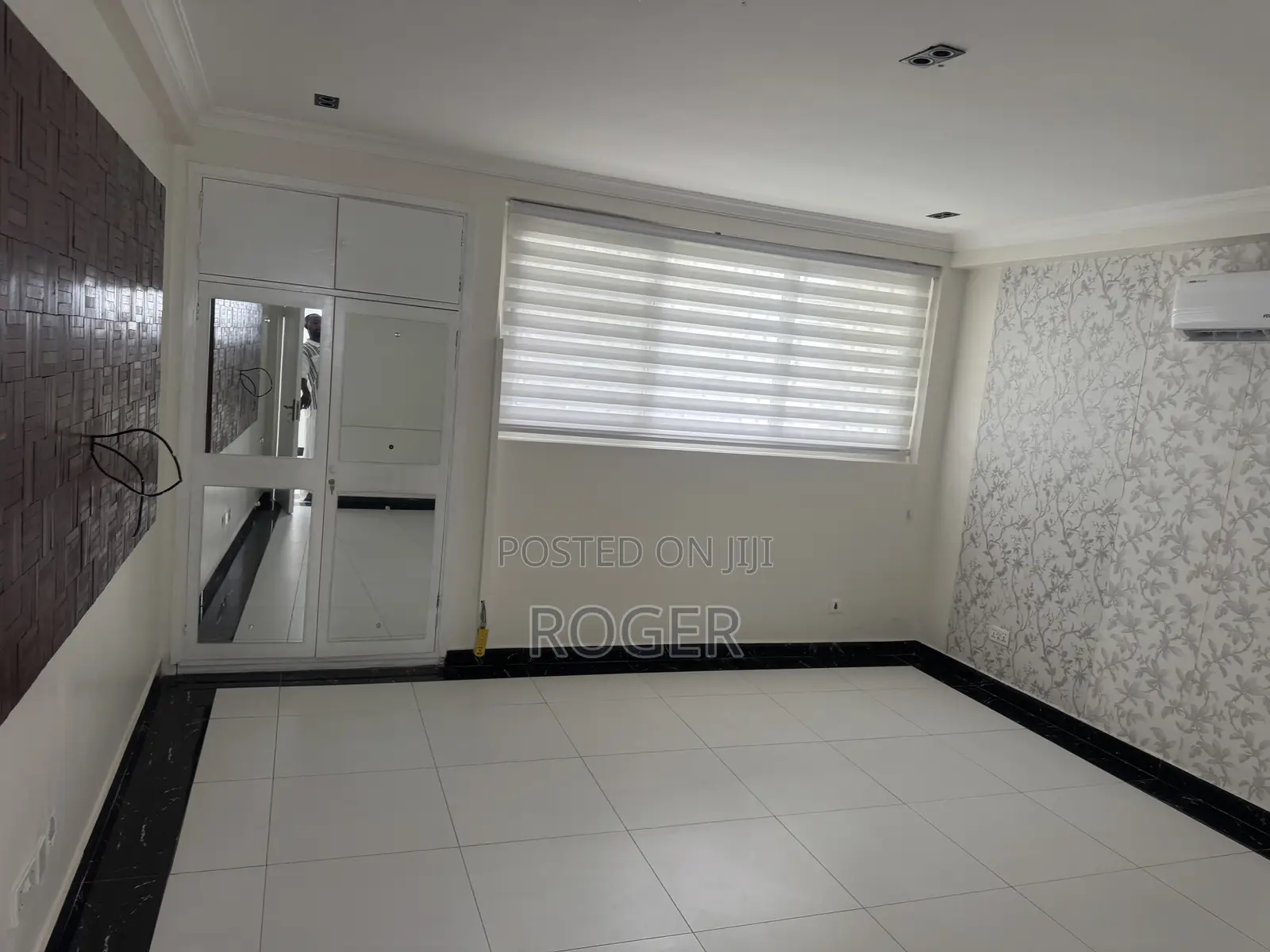 5bdrm Mansion in Cantonment, Cantonments for rent