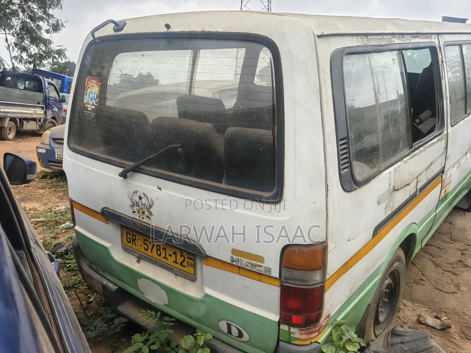 Toyota HiAce 2000 White