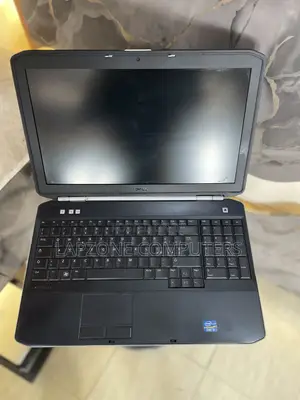 Laptop Dell Latitude E6520 4GB Intel Core i5 HDD 500GB