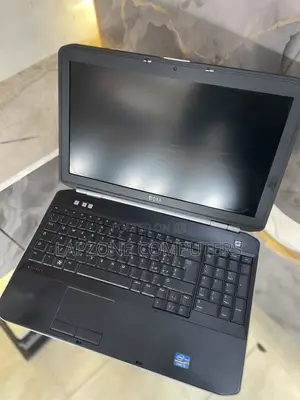 Laptop Dell Latitude E6520 4GB Intel Core i5 HDD 500GB