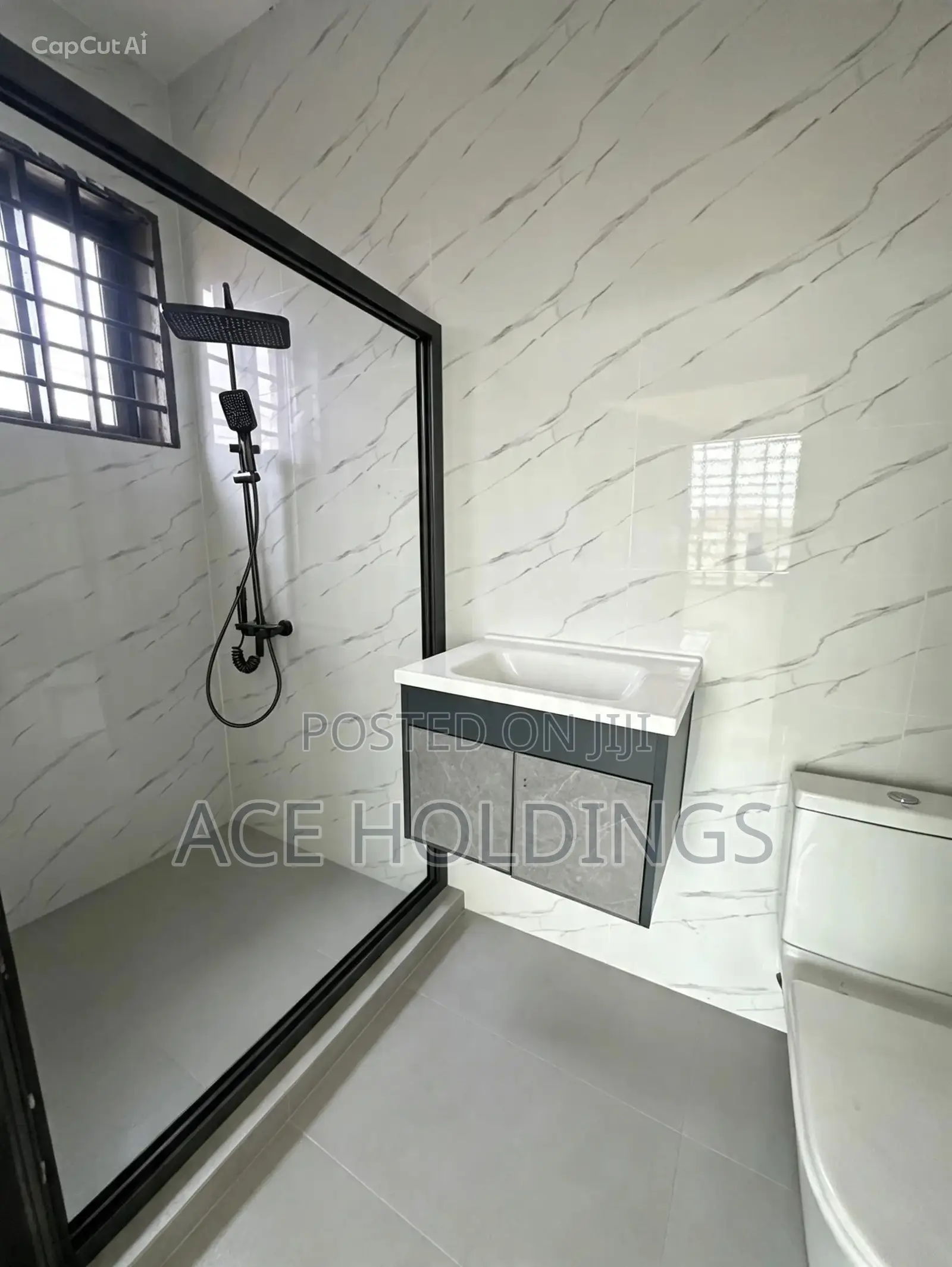4bdrm House in Adjiringanor, School Junction for sale