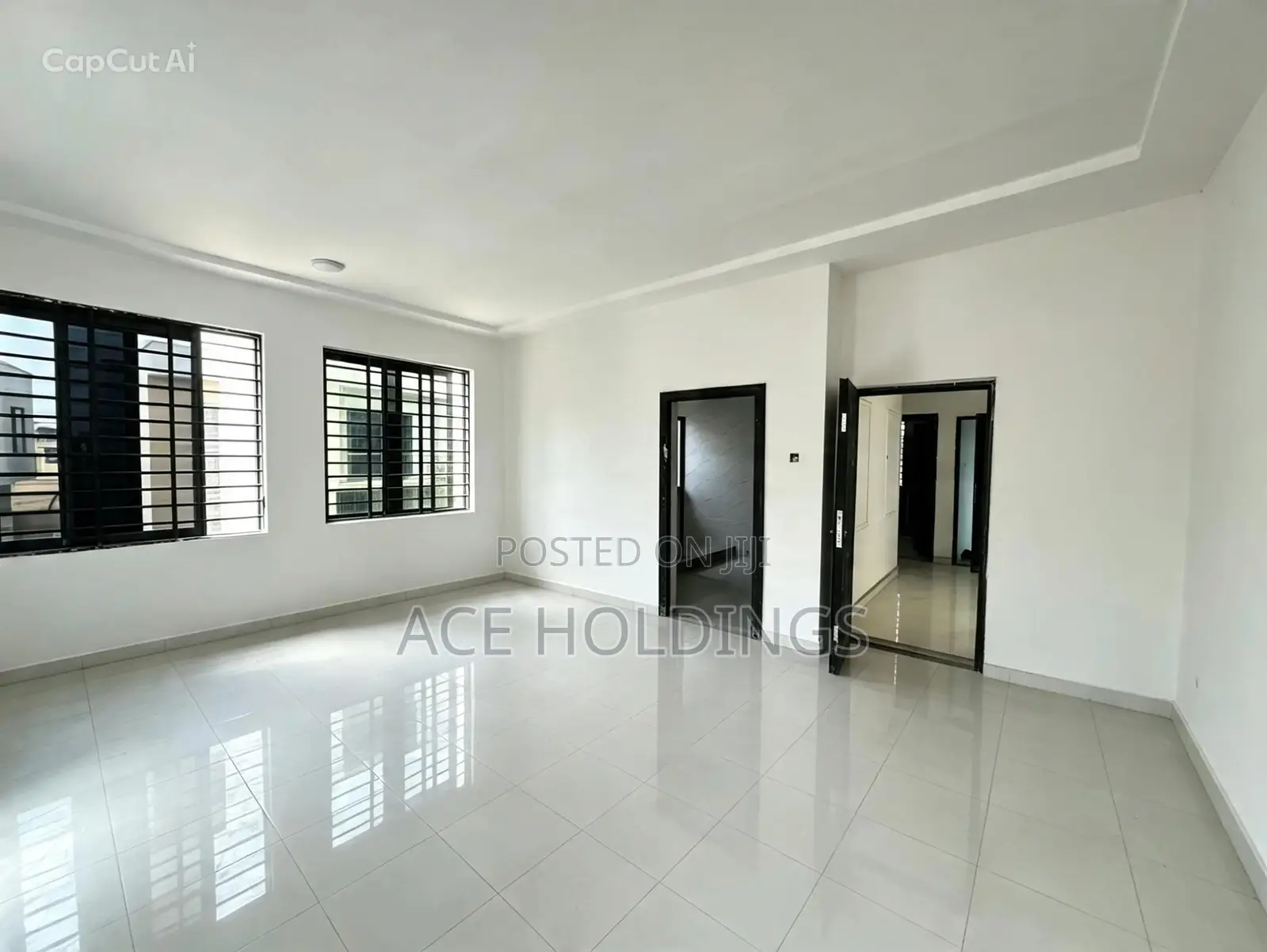 4bdrm House in Adjiringanor, School Junction for sale