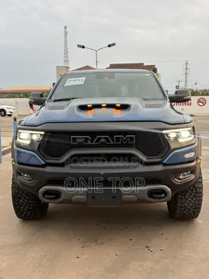 RAM 1500 TRX Crew Cab 4WD SB 2024 Blue