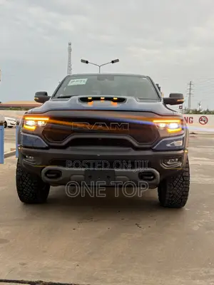 RAM 1500 TRX Crew Cab 4WD SB 2024 Blue