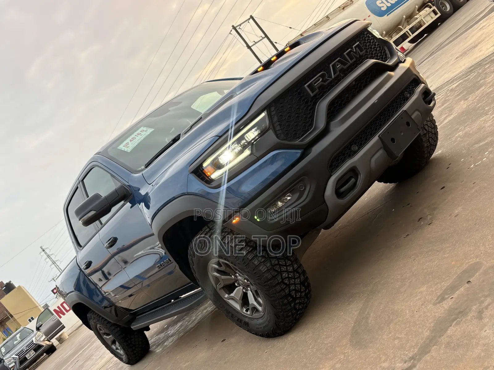 RAM 1500 TRX Crew Cab 4WD SB 2024 Blue