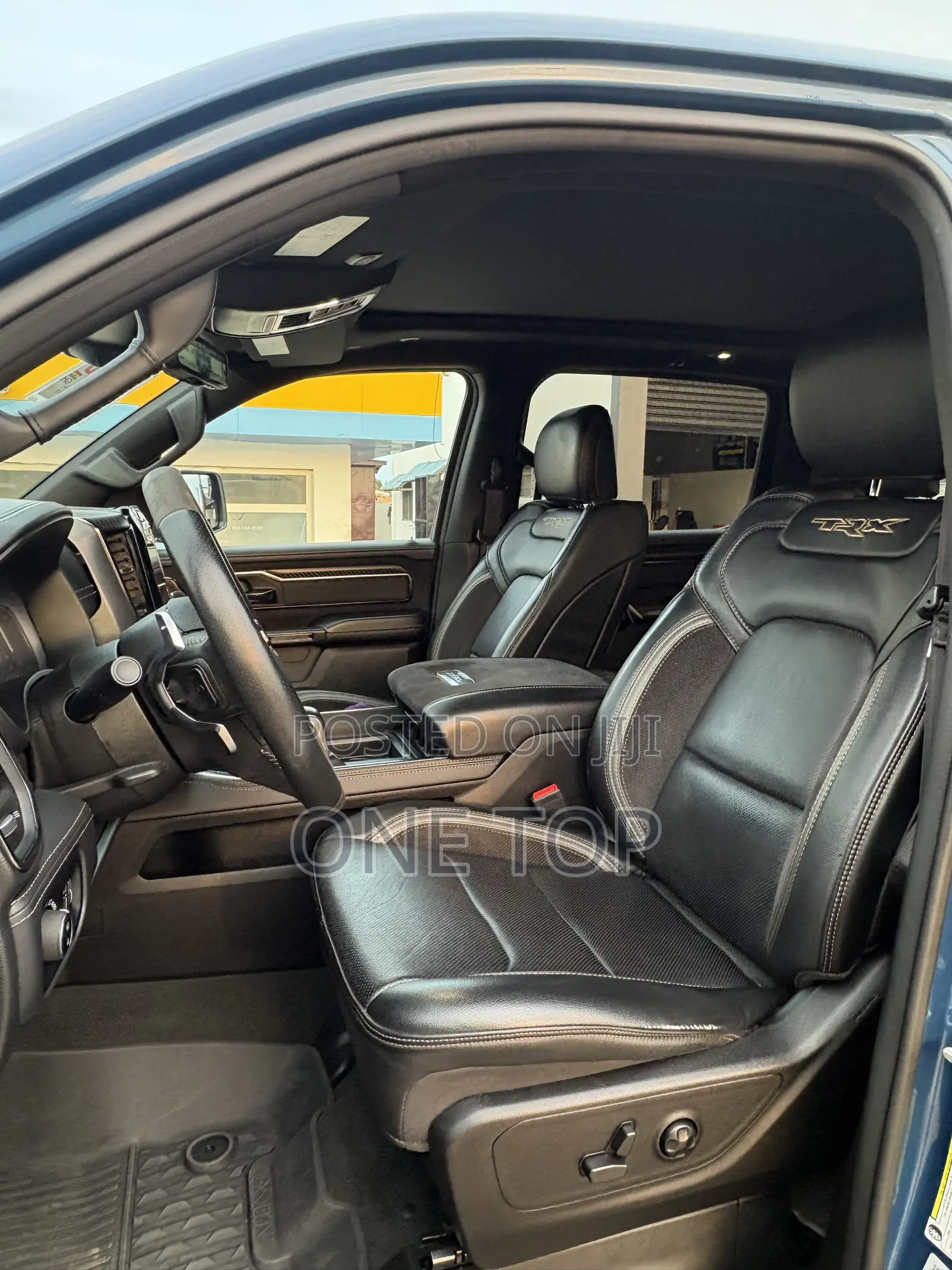 RAM 1500 TRX Crew Cab 4WD SB 2024 Blue