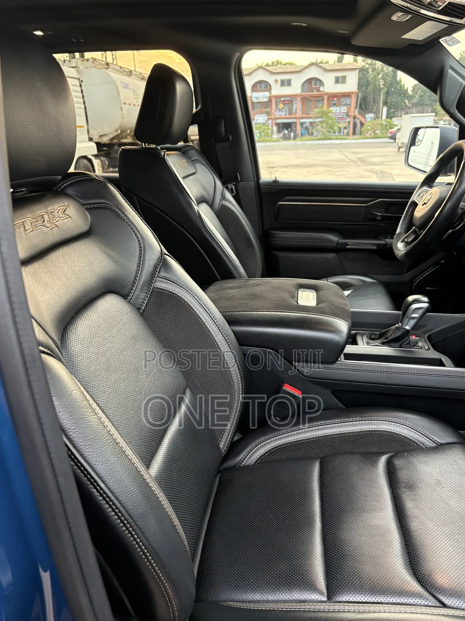 RAM 1500 TRX Crew Cab 4WD SB 2024 Blue