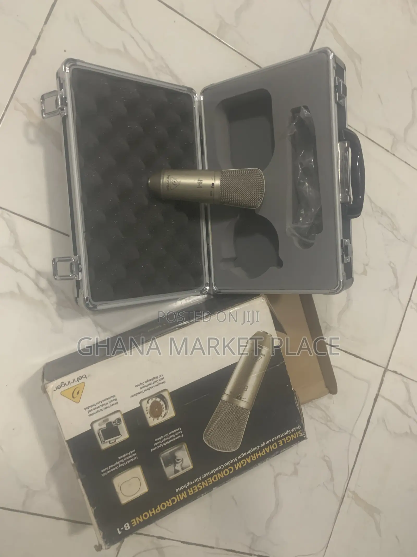 Behringer B-1 Professional Condenser Microphone