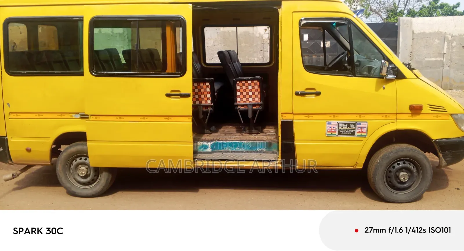 Mercedes-Benz Sprinter 2012 Yellow