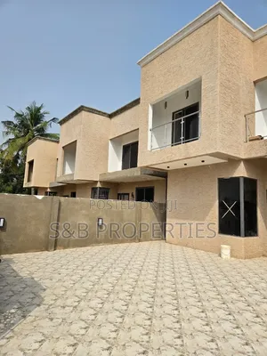 4bdrm House in Ola Achool Area for sale