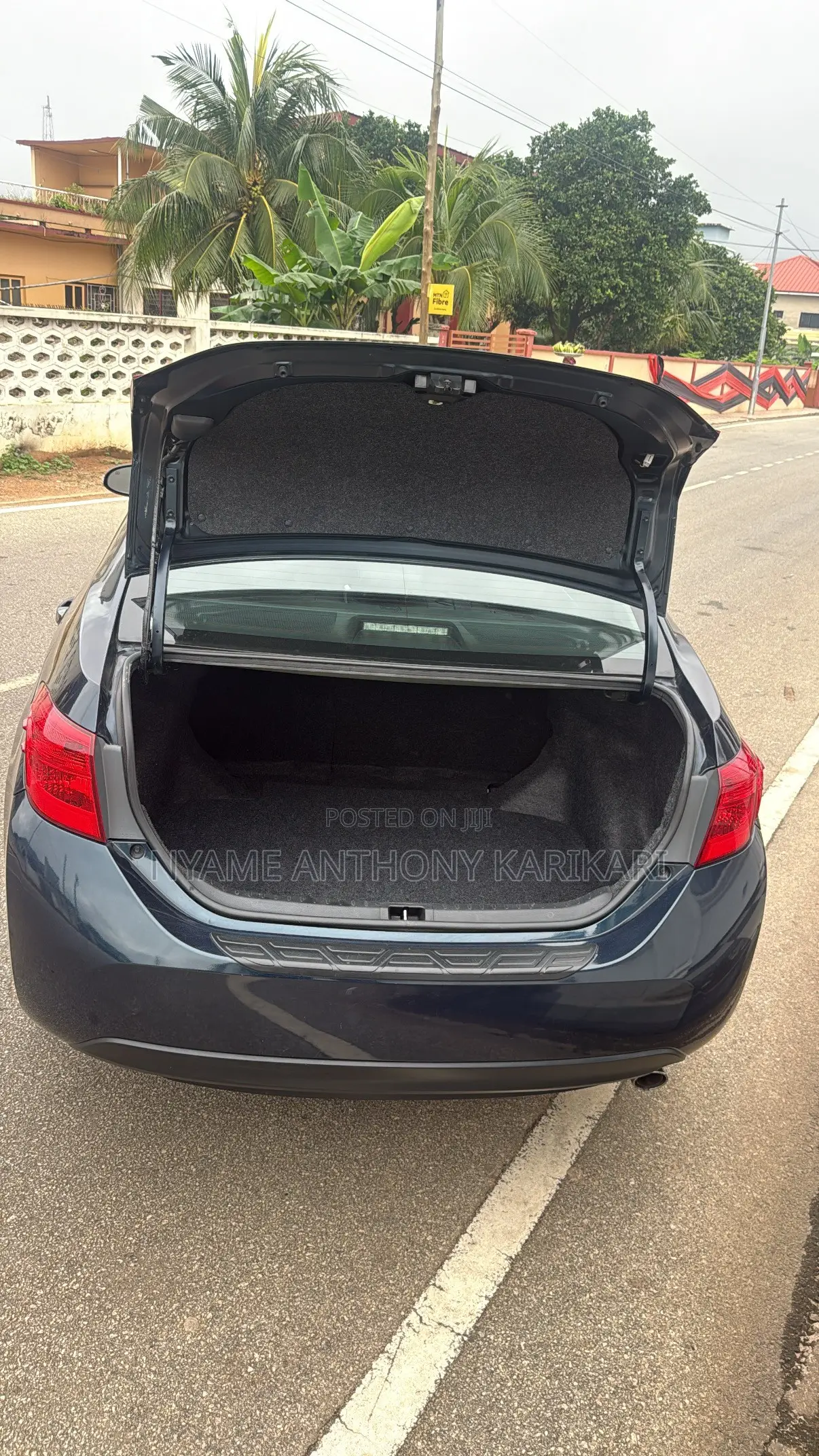 Toyota Corolla XSE (1.8L 4cyl 2A) 2018