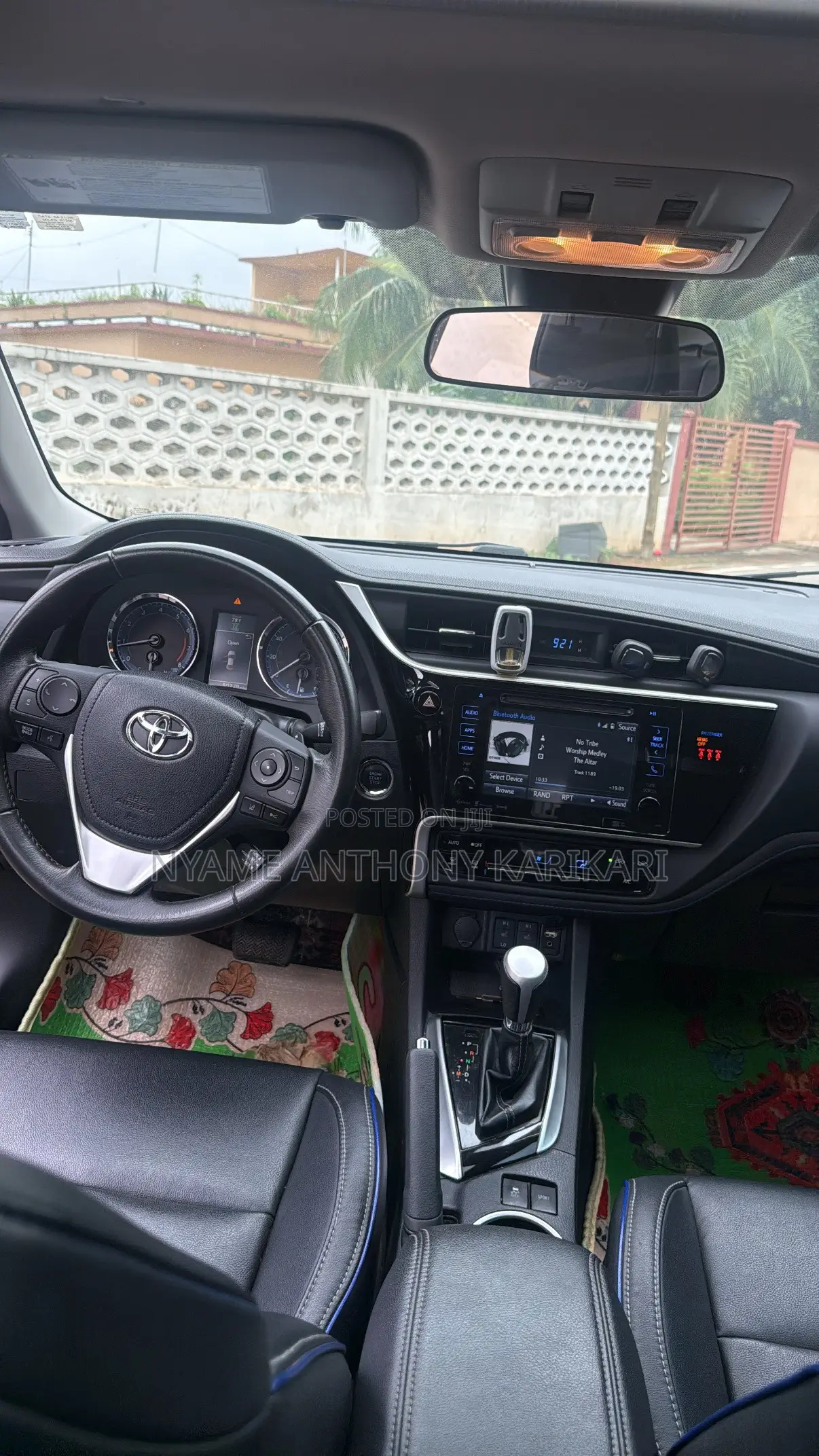 Toyota Corolla XSE (1.8L 4cyl 2A) 2018