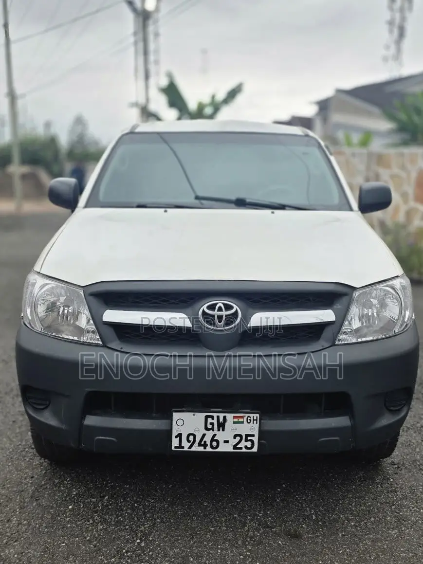Toyota Hilux 2.5 D-4D 4X4 SRX 2009 Gray