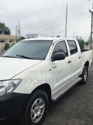 Toyota Hilux 2.5 D-4D 4X4 SRX 2009 Gray