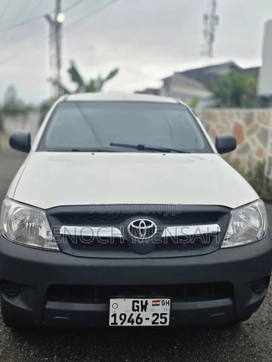 Toyota Hilux 2.5 D-4D 4X4 SRX 2009 Gray