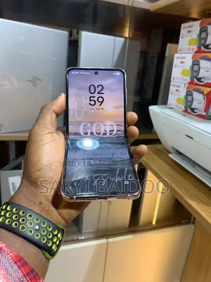 Samsung Galaxy Z Flip4 256 GB Rose Gold