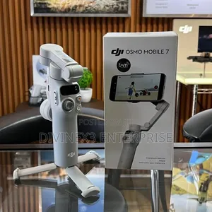 DJI Osmo Mobile 7