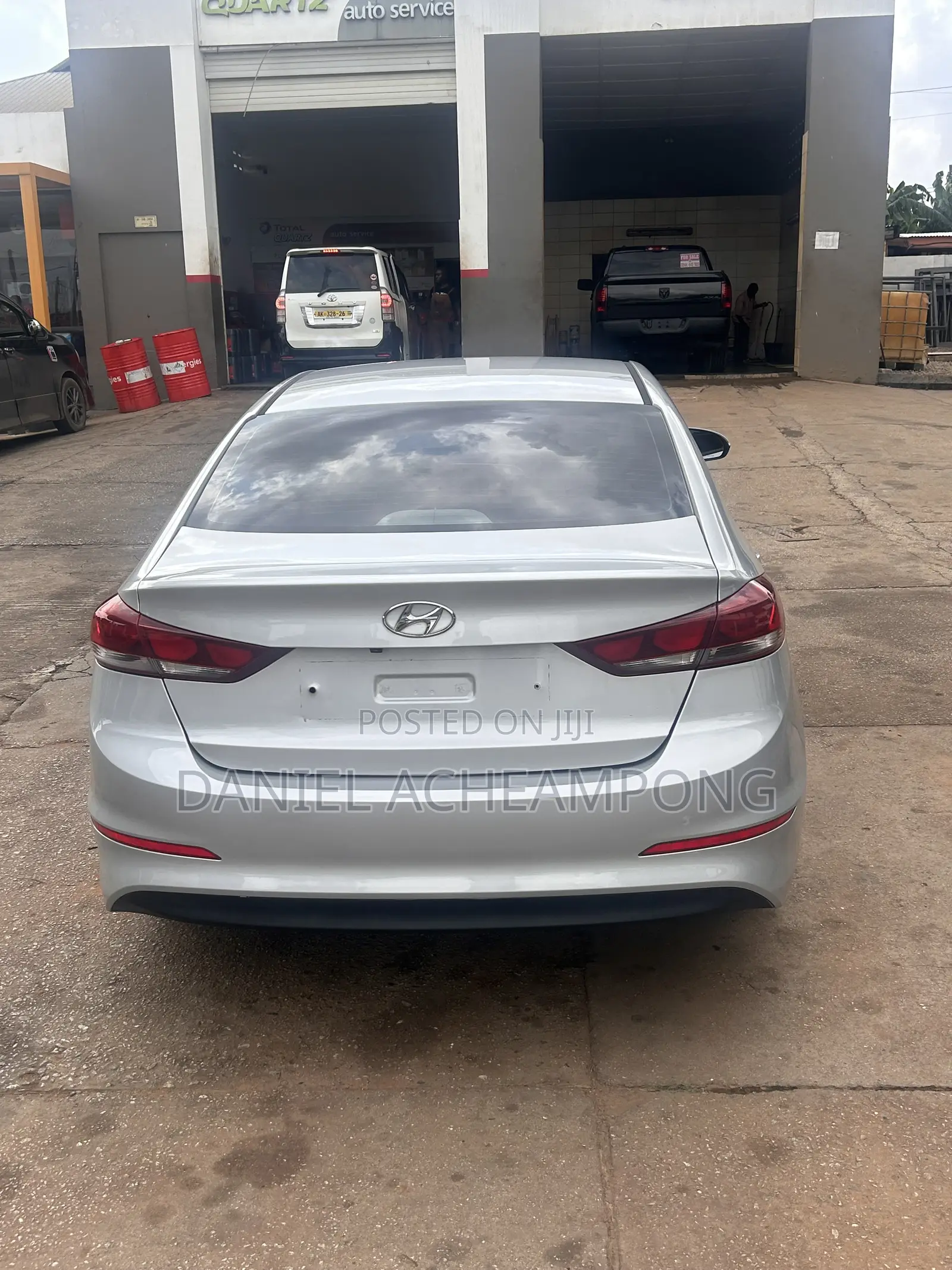 Hyundai Elantra Sport Sedan FWD (1.6L 4cyl 6M) 2017 Silver
