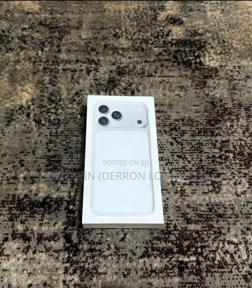 New Apple iPhone 17 Pro Max 256 GB Silver