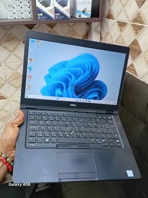 Laptop Dell Latitude 5480 8GB Intel Core i5 SSD 256GB