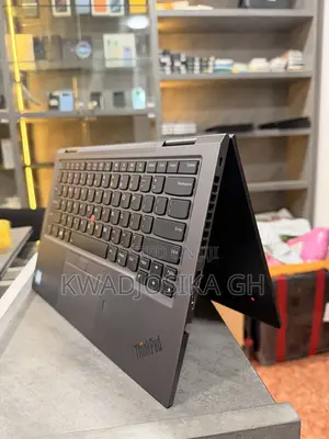 Laptop Lenovo ThinkPad X1 Yoga 16GB Intel Core i7 SSD 1T