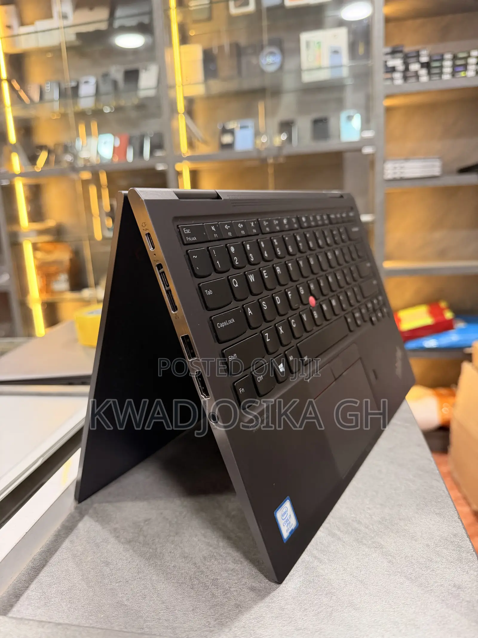 Laptop Lenovo ThinkPad X1 Yoga 16GB Intel Core i7 SSD 1T