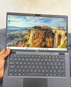 Laptop Dell Latitude 7410 16GB Intel Core i5 SSD 256GB