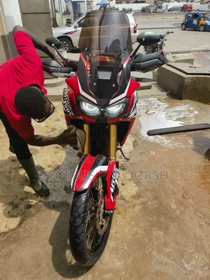 Honda 2017 Red
