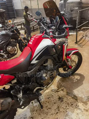 Honda 2017 Red