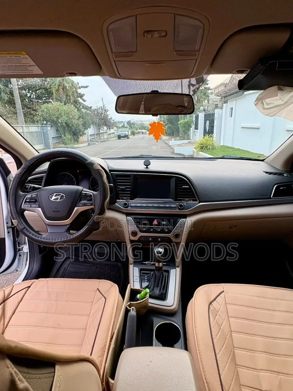 Hyundai Elantra Limited Sedan FWD (2.0L 4cyl 6A) 2017 White