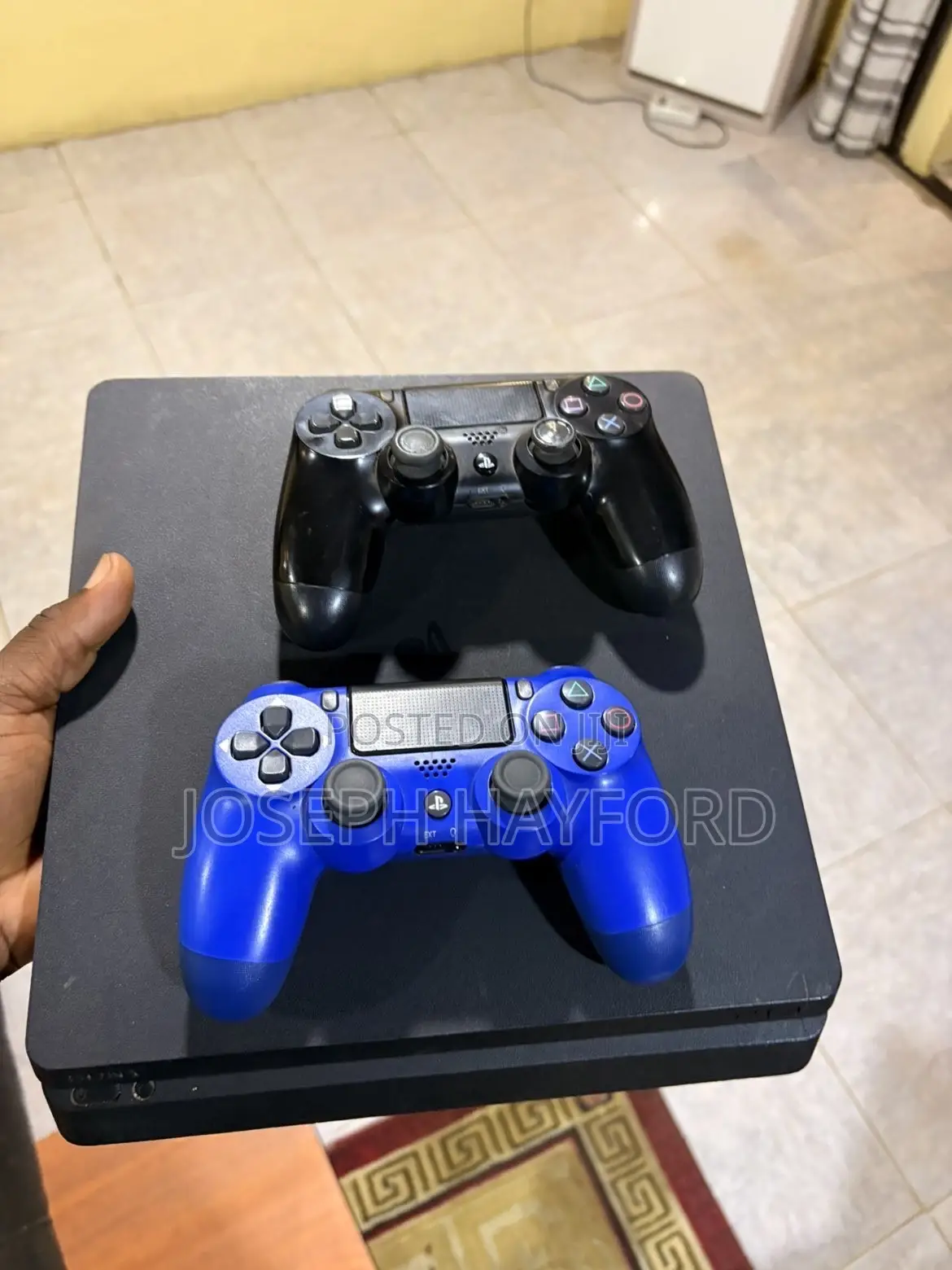 PlayStation 4 Slim