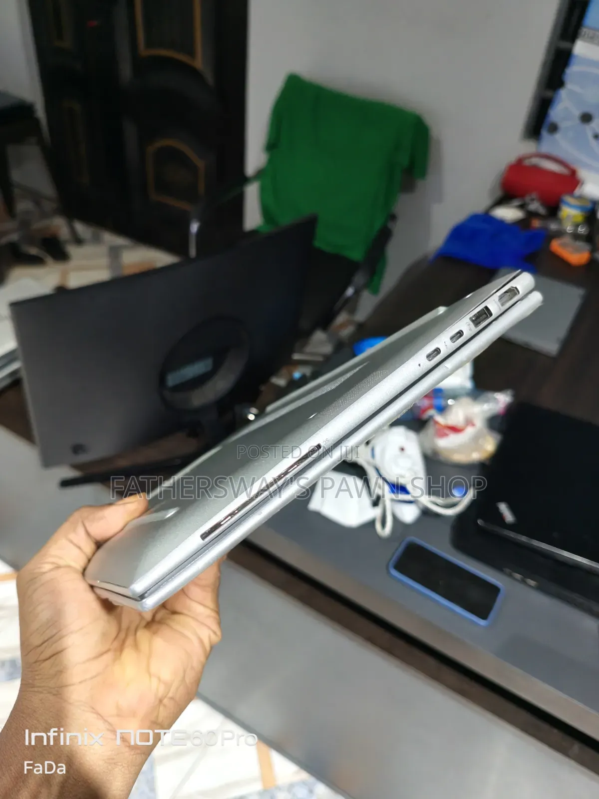 Laptop HP EliteBook 845 G11 16GB AMD Ryzen 5 SSD 512GB