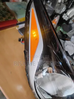 Hyundai Accent 2018/2019/2020/2021/2022 Headlight With LED Parking