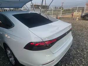 Honda Accord LX CVT 2024 White