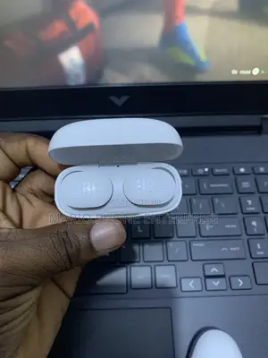 JBL Tune 130nc