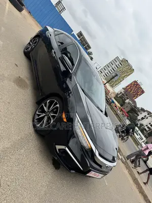 Honda Civic Touring Sedan 2019 Black