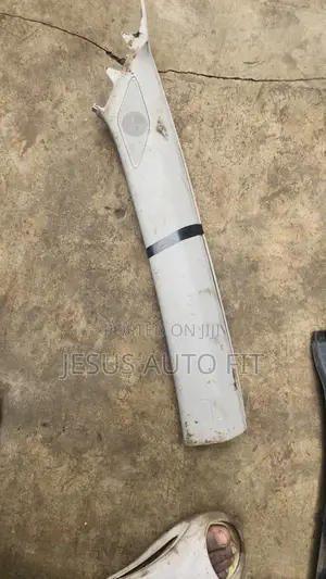 2023-2025 Honda Cr-v Windshield Right Pillar Trim Cover Speaker