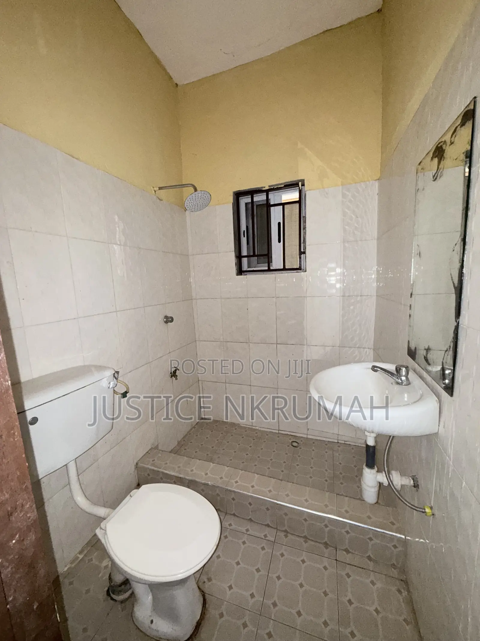 2bdrm Apartment in Mr. Justice Estate, West Hills Mall Area for rent