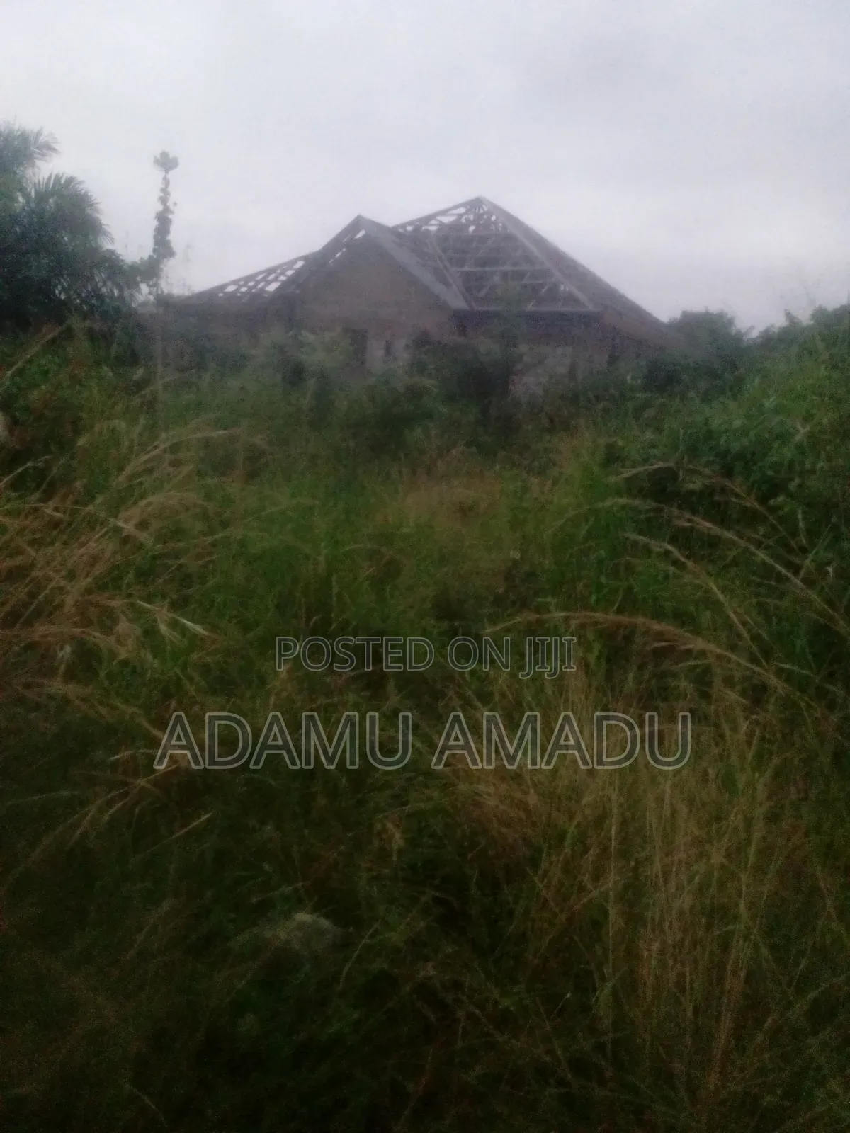 3bdrm Bungalow in Yaa Asatewaa, Community 25 for sale
